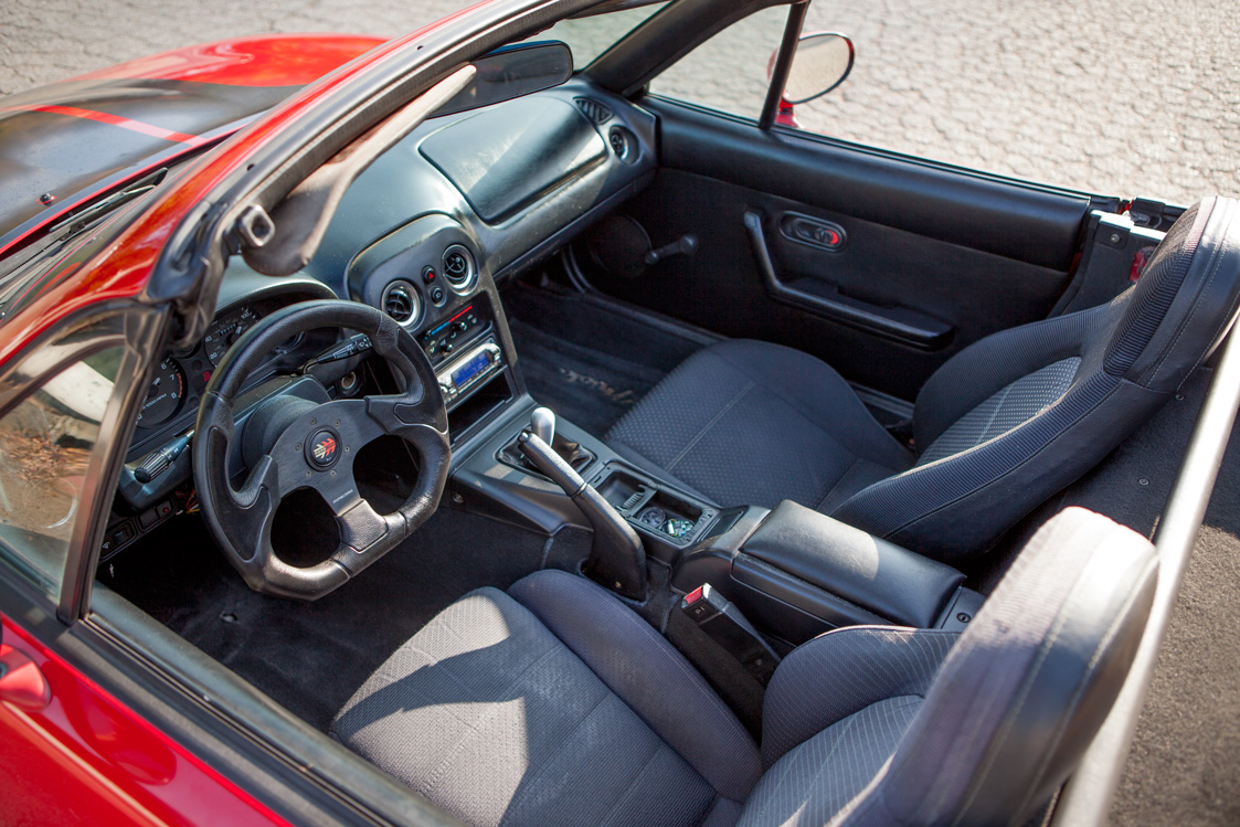 miata_interior_2.jpg